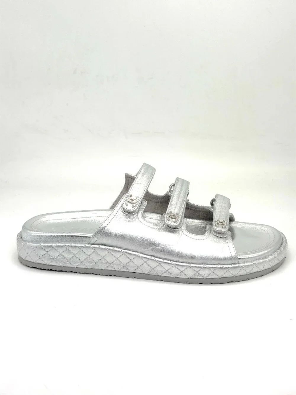 CHANEL 25C Laminated Leather Crystal CC Platform Flat Mules Slide Dad Sandals